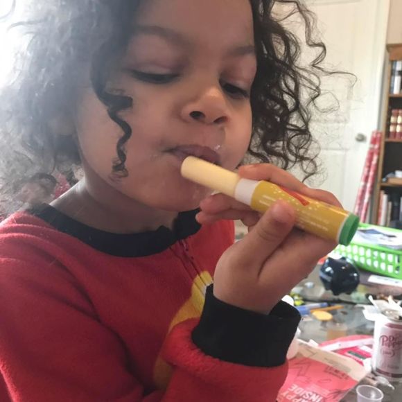 Meet your Posher, Jessica - Picture 1 of 1